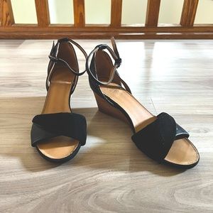 Franco Sarto Black Summer Wedge Sandal - Size 7 (US)